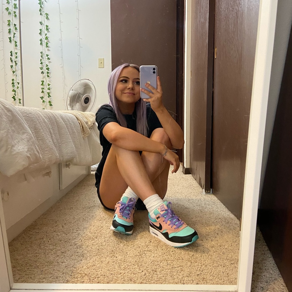 ✰ welcome to my closet ✰ - Picture 4 of 4